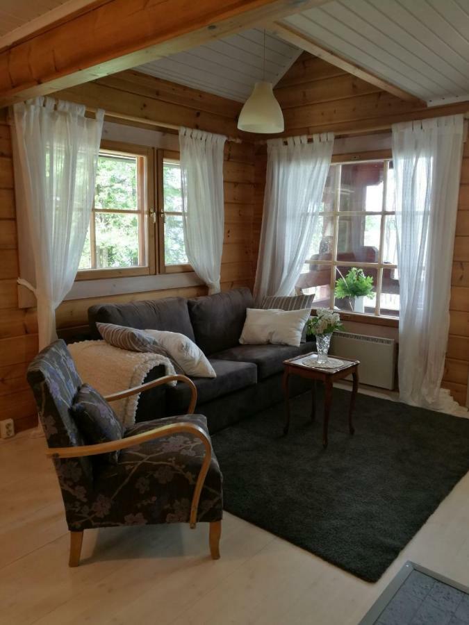 Vaelituvan Lomamoekit Punkaharju Exterior photo